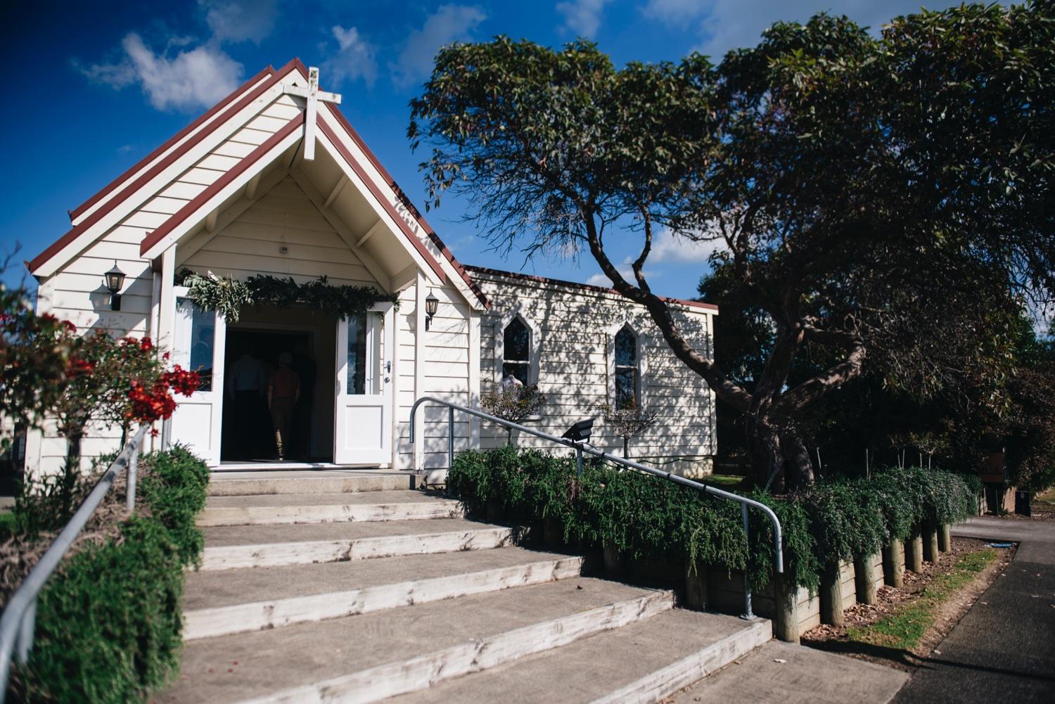 Patumahoe Community Church from the road